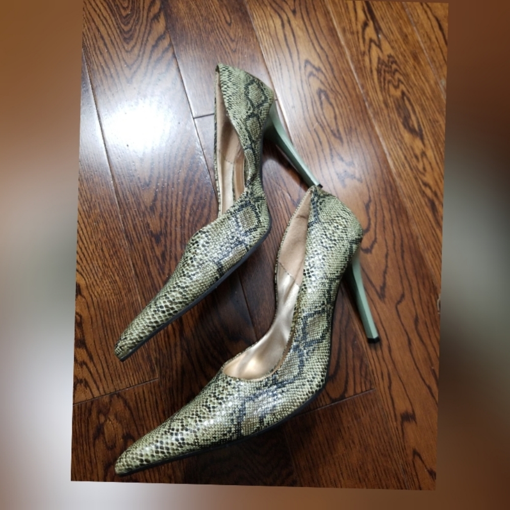 Splash fashion green snake skin heel shoes